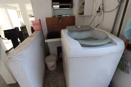 Casa à venda com 250m², 6 quartos e 3 vagasLavanderia - casa 2