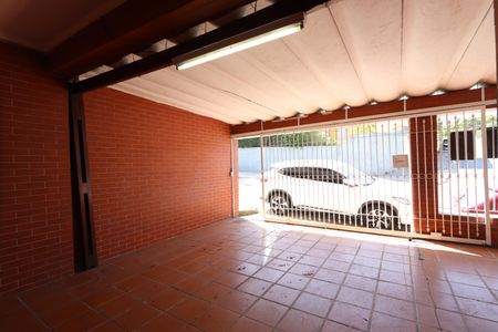Casa à venda com 250m², 6 quartos e 3 vagasGaragem