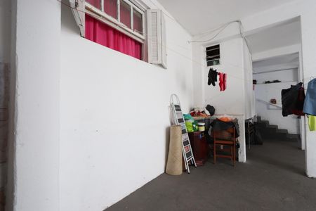 Casa à venda com 250m², 6 quartos e 3 vagasLavanderia - Casa 3