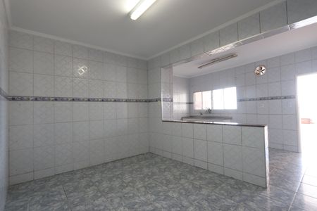 Casa à venda com 250m², 6 quartos e 3 vagasCopa