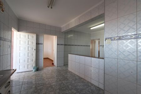 Casa à venda com 250m², 6 quartos e 3 vagasCozinha