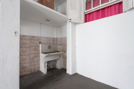 Casa à venda com 250m², 6 quartos e 3 vagasLavanderia - Casa 3