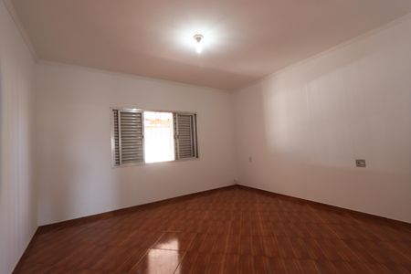 Casa à venda com 250m², 6 quartos e 3 vagasQuarto 1