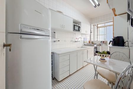 Apartamento à venda com 106m², 2 quartos e 1 vagaCozinha