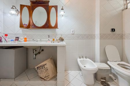 Apartamento à venda com 106m², 2 quartos e 1 vagaBanheiro 1