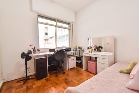 Apartamento à venda com 106m², 2 quartos e 1 vagaSuíte