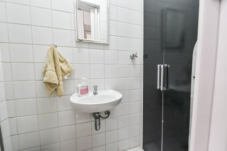Apartamento à venda com 106m², 2 quartos e 1 vagaBanheiro de serviço