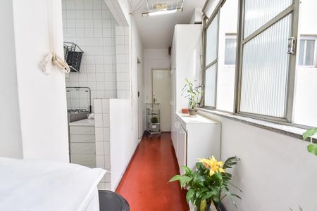 Apartamento à venda com 106m², 2 quartos e 1 vagaÁrea de serviço