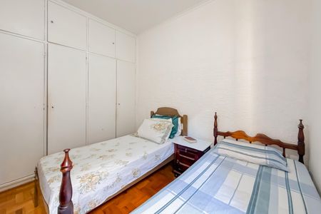 Apartamento à venda com 106m², 2 quartos e 1 vagaQuarto 2