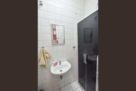 Apartamento à venda com 106m², 2 quartos e 1 vagaBanheiro de serviço