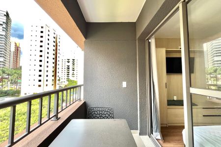 Varanda  de kitnet/studio para alugar com 1 quarto, 25m² em Vila Mascote, São Paulo