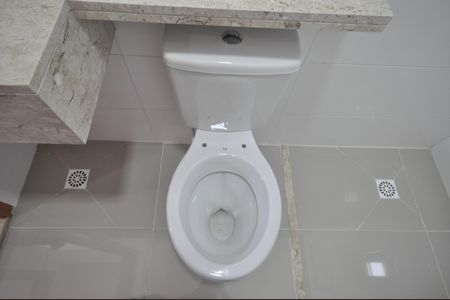 Apartamento para alugar com 50m², 2 quartos e sem vagaBanheiro