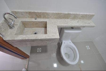 Apartamento para alugar com 50m², 2 quartos e sem vagaBanheiro