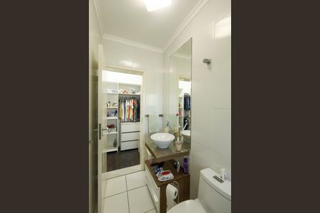 Casa à venda com 550m², 10 quartos e NaN vagasBanheiro da Suíte 2