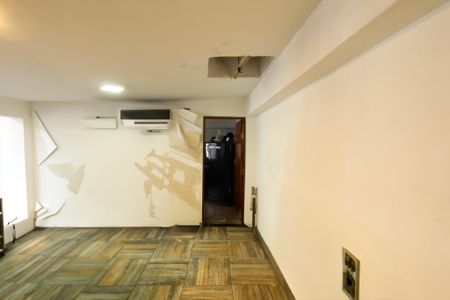 Casa à venda com 550m², 10 quartos e NaN vagasQuarto de serviço 3