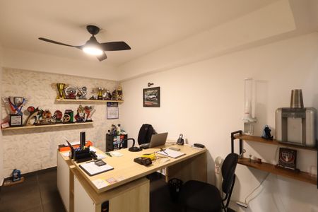 Casa à venda com 550m², 10 quartos e NaN vagasQuarto de serviço 1