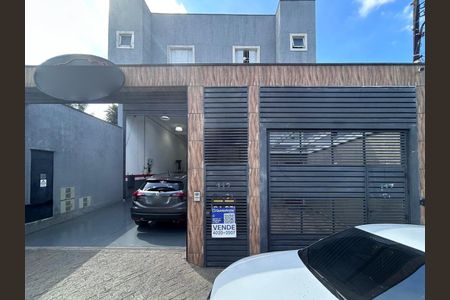 Casa à venda com 550m², 10 quartos e NaN vagasFachada
