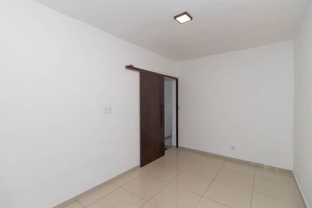 Casa à venda com 100m², 3 quartos e sem vagaQuarto Suíte 2