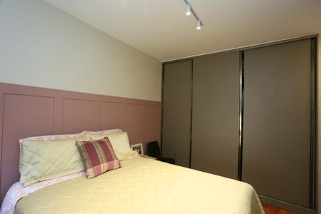 Apartamento à venda com 100m², 3 quartos e 1 vagasuíte