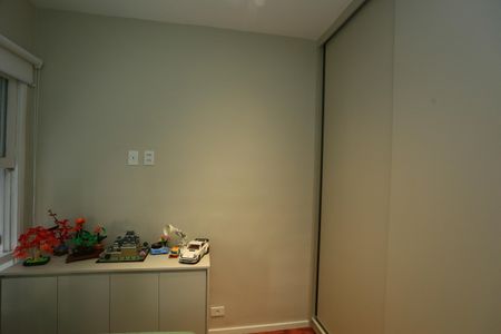 Apartamento à venda com 100m², 3 quartos e 1 vagaquarto 2