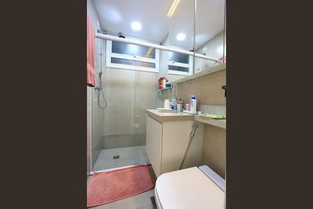 Apartamento à venda com 100m², 3 quartos e 1 vagaBanheiro da Suíte