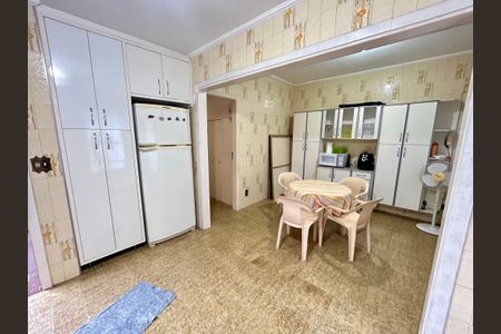 Casa para alugar com 222m², 3 quartos e 3 vagasCozinha