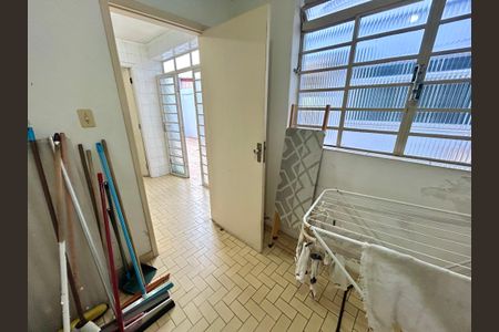 Casa para alugar com 222m², 3 quartos e 3 vagasDespensa