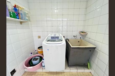 Casa para alugar com 222m², 3 quartos e 3 vagasÁrea de Serviço