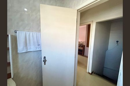 Casa para alugar com 222m², 3 quartos e 3 vagasBanheiro 1