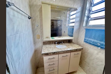 Casa para alugar com 222m², 3 quartos e 3 vagasBanheiro da Suíte