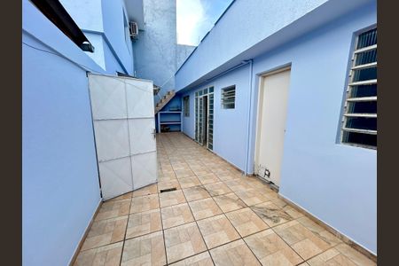 Casa para alugar com 222m², 3 quartos e 3 vagasQuintal