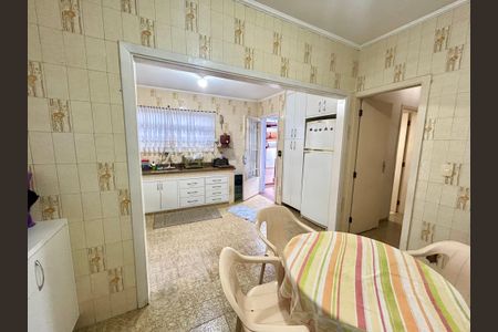 Casa para alugar com 222m², 3 quartos e 3 vagasCozinha