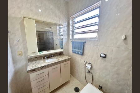 Casa para alugar com 222m², 3 quartos e 3 vagasBanheiro da Suíte