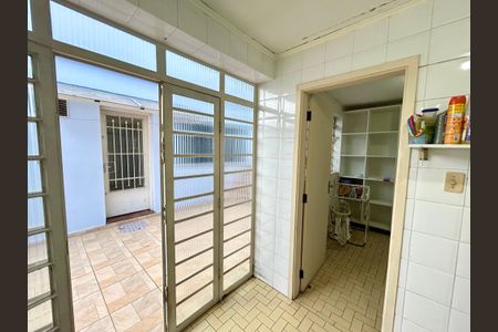 Casa para alugar com 222m², 3 quartos e 3 vagasÁrea de Serviço