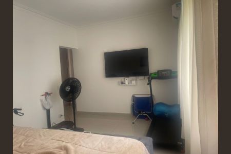 Casa de condomínio à venda com 300m², 3 quartos e 4 vagasQuarto