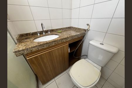 Apartamento para alugar com 68m², 2 quartos e 1 vagaBanheiro da Suíte