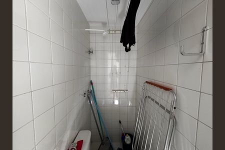 Apartamento para alugar com 68m², 2 quartos e 1 vagaBanheiro de serviço