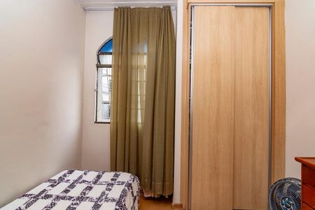 Apartamento à venda com 96m², 3 quartos e 2 vagasQuarto 3