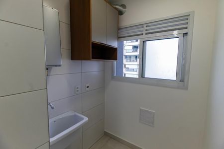 Área de Serviço de apartamento para alugar com 3 quartos, 74m² em Vila Andrade, São Paulo
