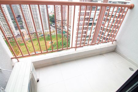 Studio à venda com 27m², 1 quarto e sem vagaTerraço