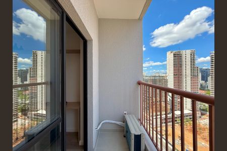 Studio para alugar com 27m², 0 quarto e sem vagaSacada