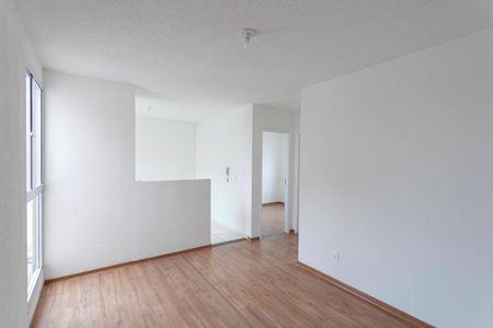 Sala de apartamento para alugar com 2 quartos, 43m² em Caiapos, Contagem