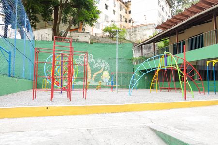 Apartamento à venda com 58m², 2 quartos e 1 vagaÁrea comum - Playground