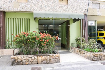 Apartamento à venda com 58m², 2 quartos e 1 vagaPortaria