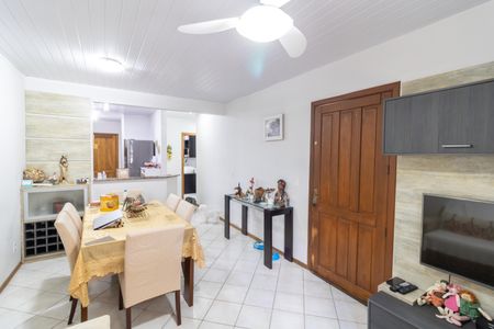 Sala de casa para alugar com 3 quartos, 70m² em Hípica, Porto Alegre