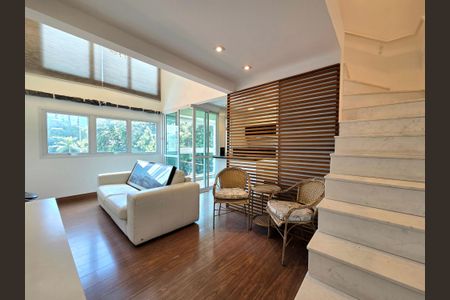 Apartamento à venda com 64m², 1 quarto e 2 vagasSala