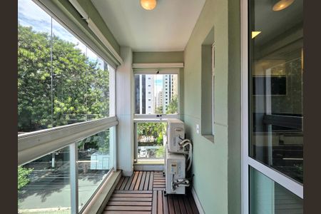 Apartamento à venda com 64m², 1 quarto e 2 vagasVaranda