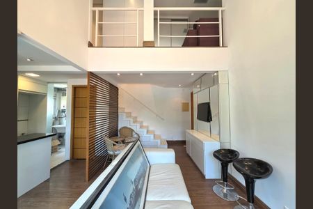 Apartamento à venda com 64m², 1 quarto e 2 vagasSala