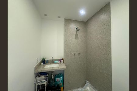 Apartamento à venda com 346m², 3 quartos e 3 vagasBanheiro da Suíte 1