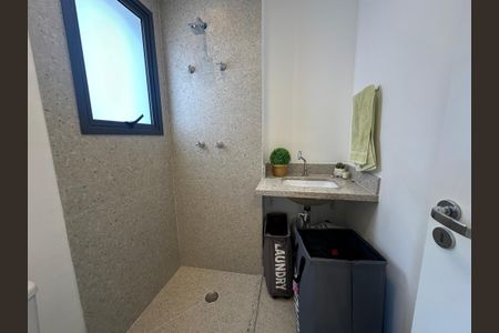 Apartamento à venda com 346m², 3 quartos e 3 vagasBanheiro da Suíte 2